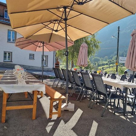 Triftblick Bed and Breakfast Gadmen Exteriör bild